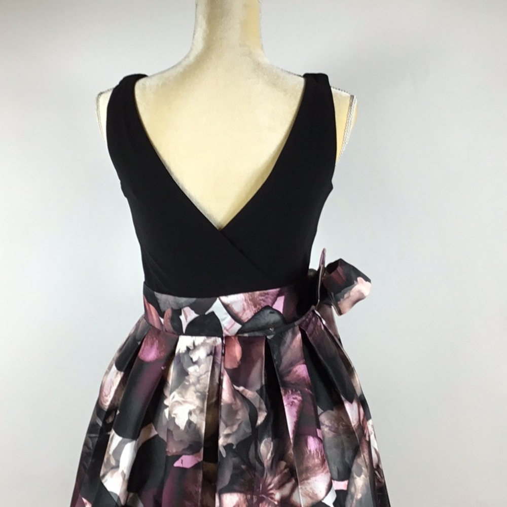 HI LOW A LINE DRESS - Picture 5 of 8